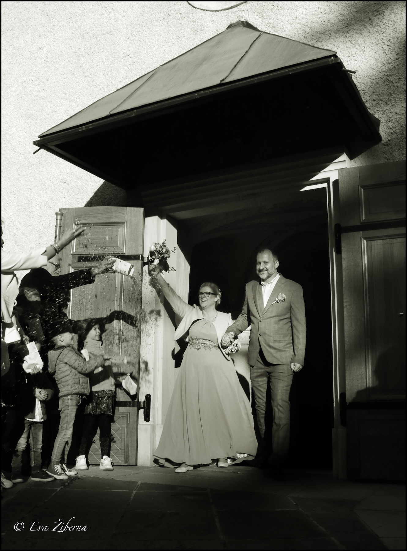 Poročna fotografija