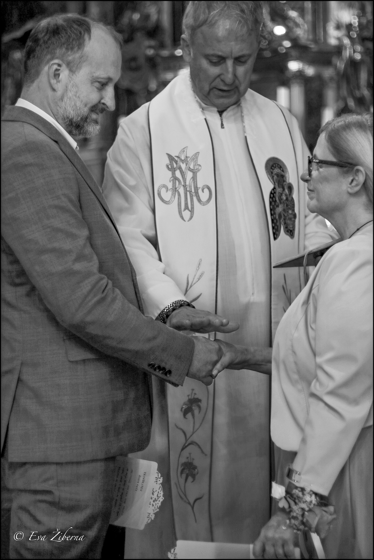 Poročna fotografija